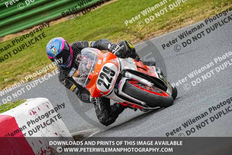 enduro digital images;event digital images;eventdigitalimages;mallory park;mallory park photographs;mallory park trackday;mallory park trackday photographs;no limits trackdays;peter wileman photography;racing digital images;trackday digital images;trackday photos